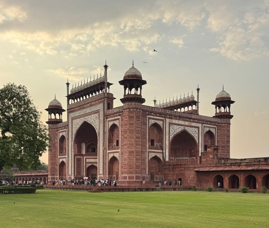Golden Triangle Tour With Ranthambore