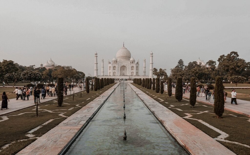 Taj Mahal Overnight Tour